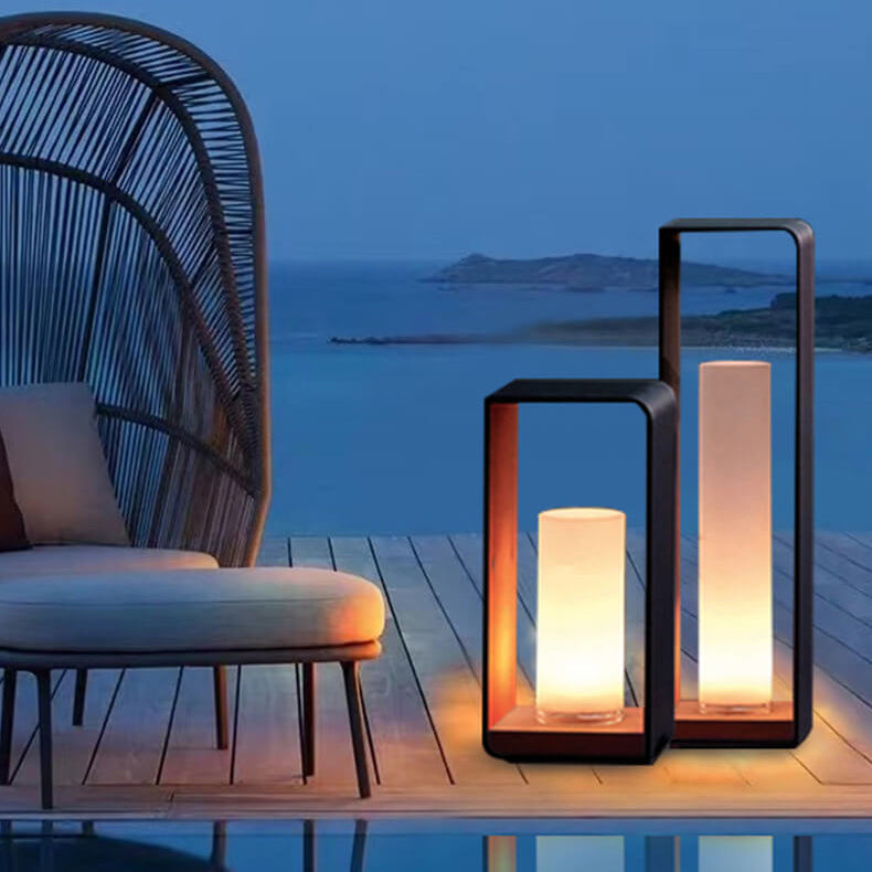 Modern freestanding solar outdoor lamp