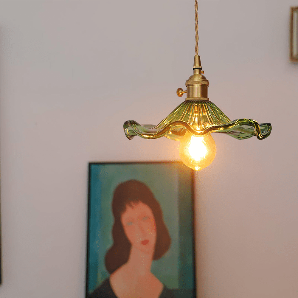 Lampa wisząca w stylu vintage z kwiatem hibiskusa