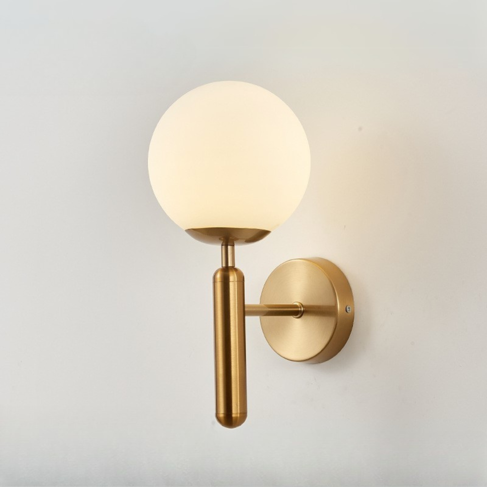 Skandynawska kulista szklana lampa ścienna