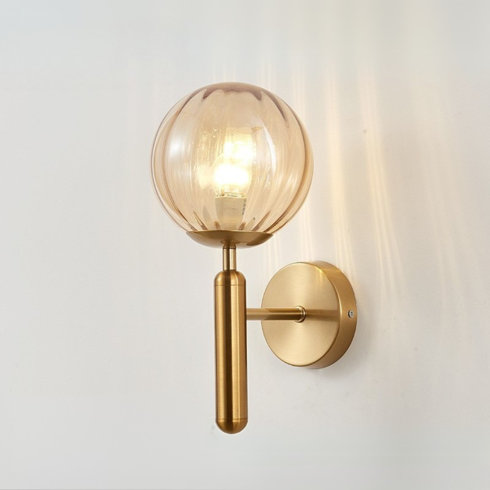 Skandynawska kulista szklana lampa ścienna