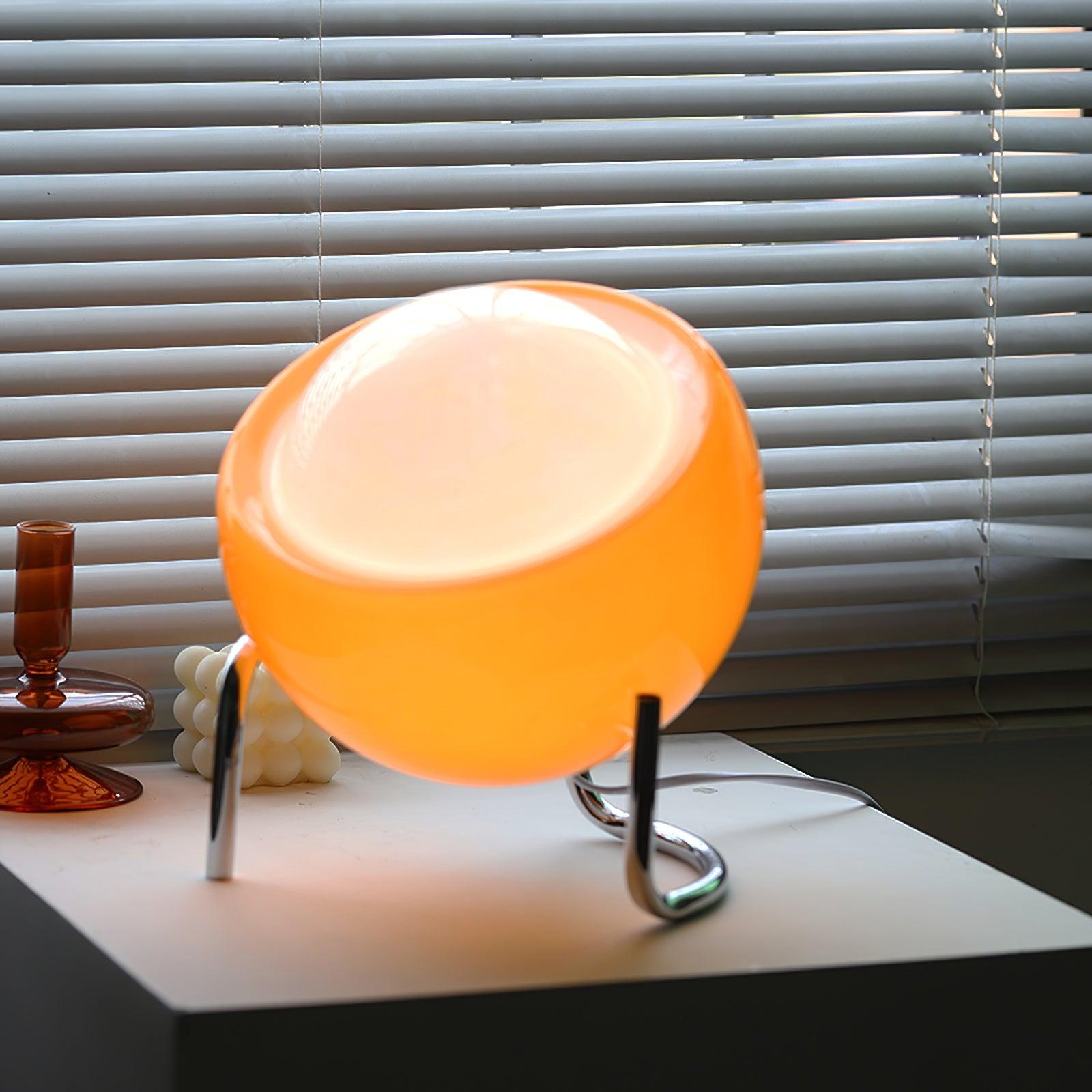 Nowoczesna lampa stołowa Bauhaus ze szkła i metalu