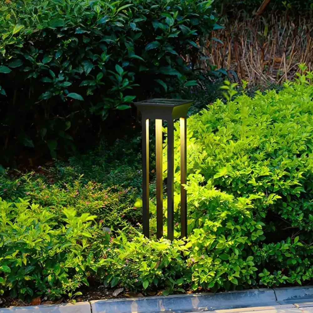 Zewnętrzna lampa stojąca z prostokątną otwartą ramą
