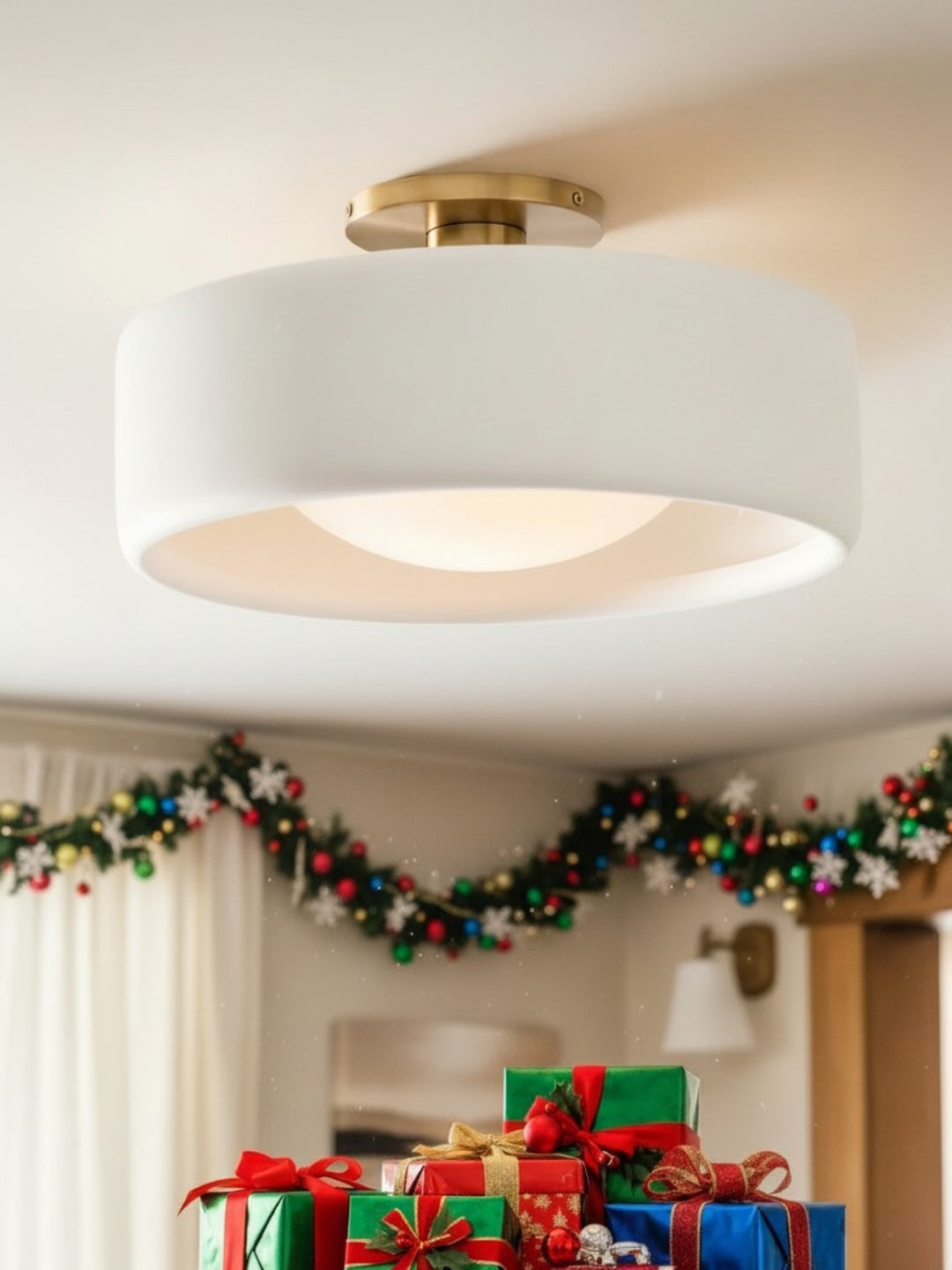 Nowoczesna porcelanowa lampa sufitowa montowana na płasko