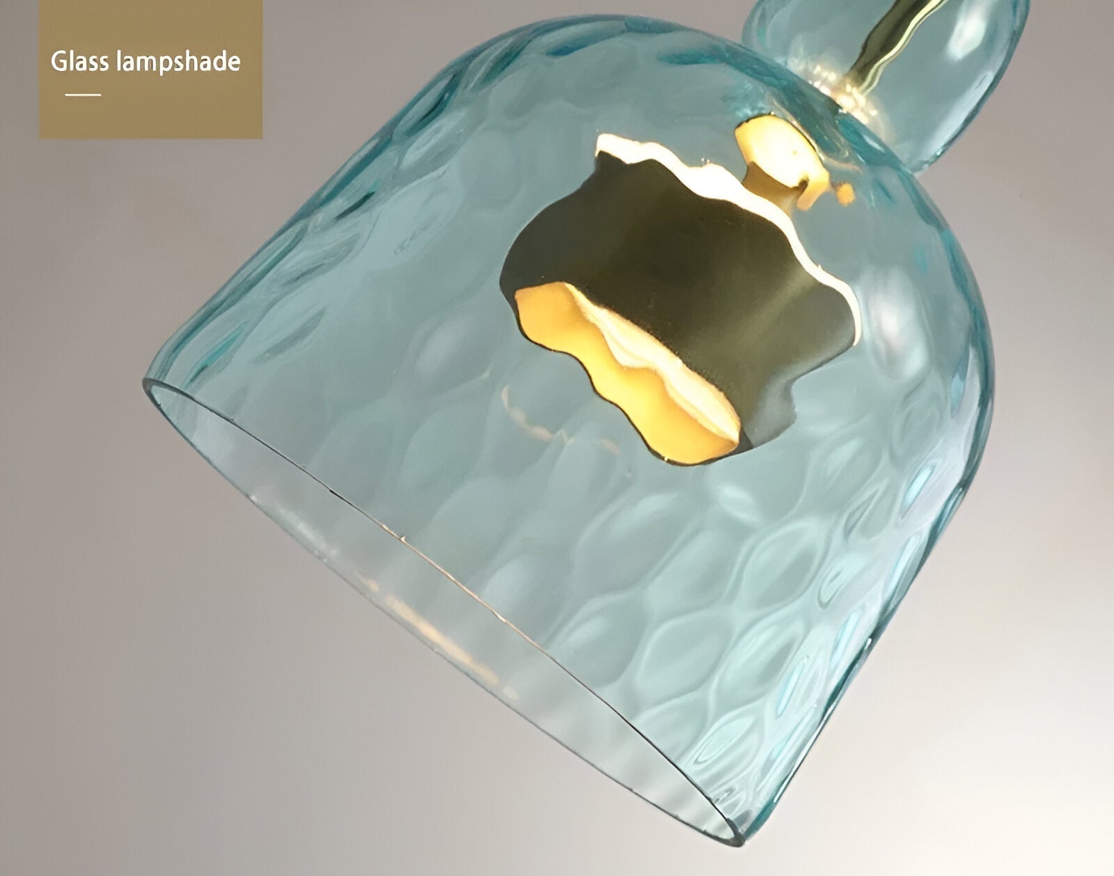 Lampa wisząca z kolorowego szkła z kloszem w kształcie dzwonka