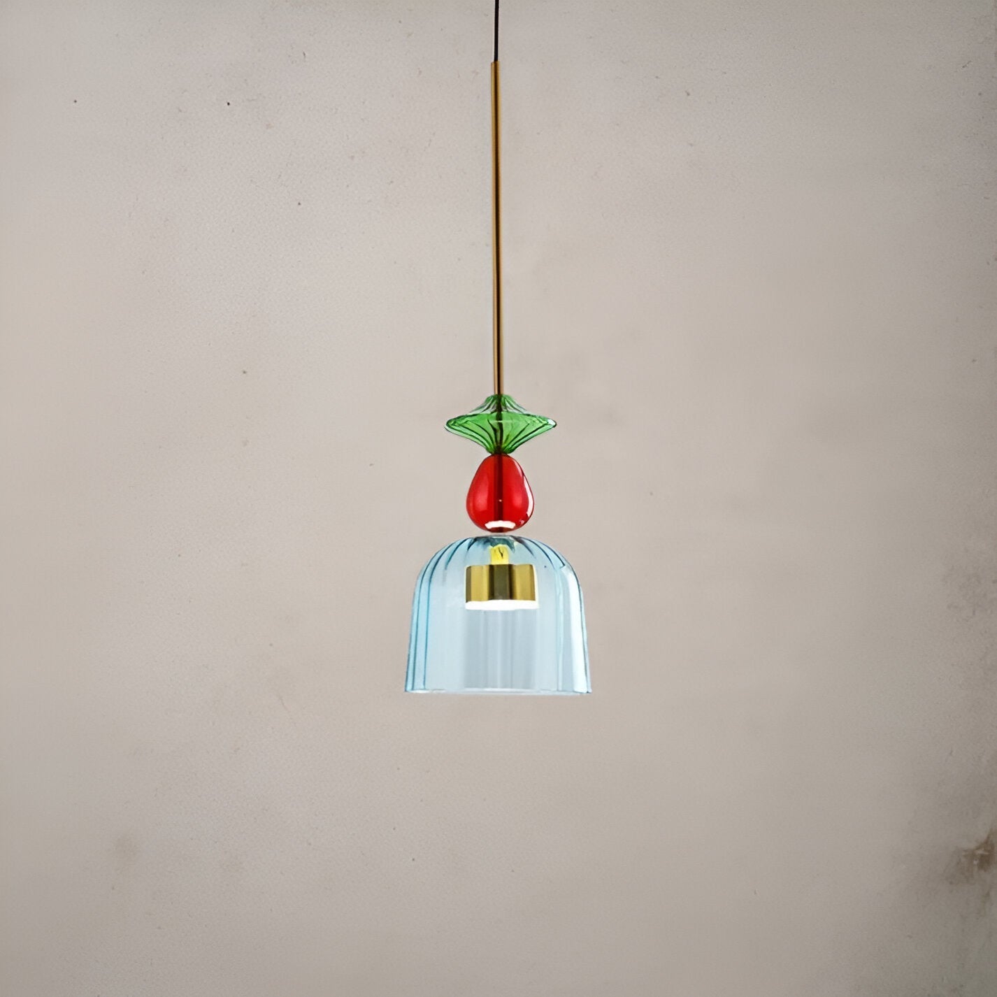 Lampa wisząca z kolorowego szkła z kloszem w kształcie dzwonka