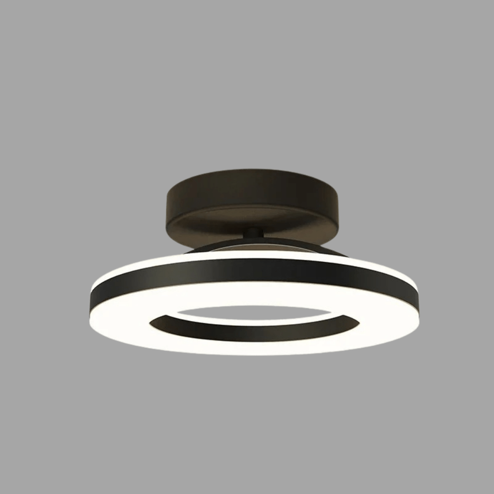 Modern LED ceiling light with rings for the living room