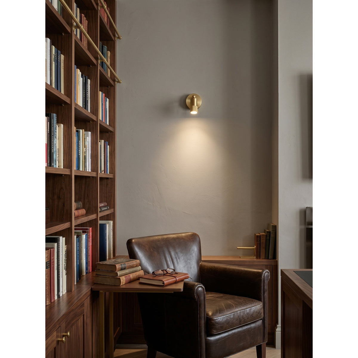 Modern Adjustable Wall Sconce with Integrated LED Lighting