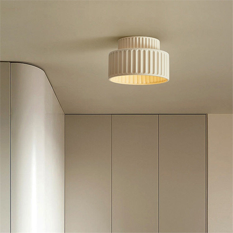 Minimalistyczna ceramiczna lampa sufitowa
