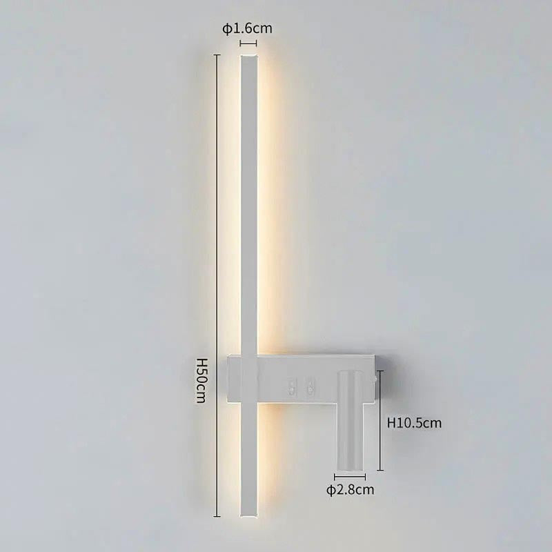 Lampa ścienna z pionową listwą i regulowanym reflektorem