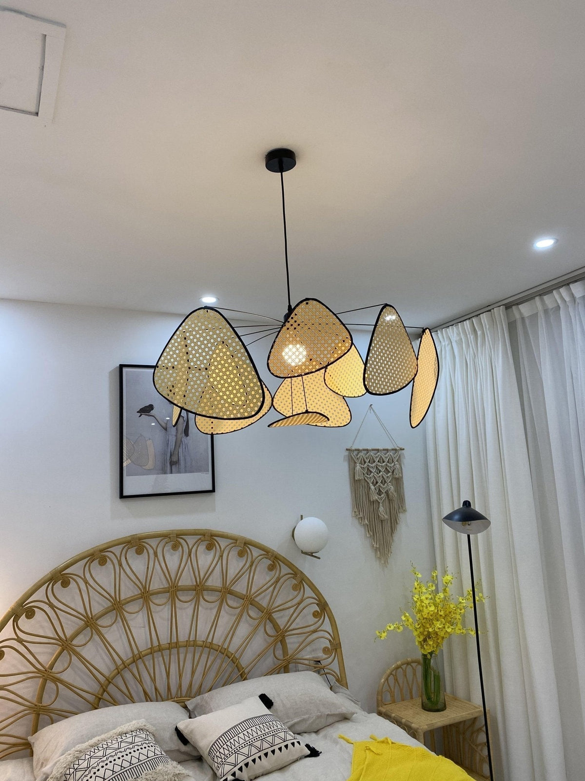 Retro bamboo lampshade for a chandelier with woven fabric