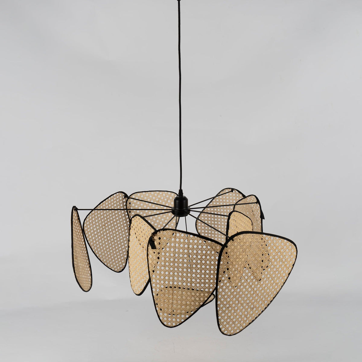 Retro bamboo lampshade for a chandelier with woven fabric