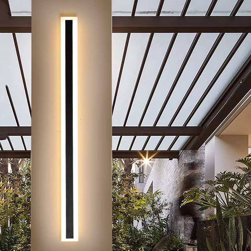 Wodoodporna pionowa LED lampa ścienna na zewnątrz