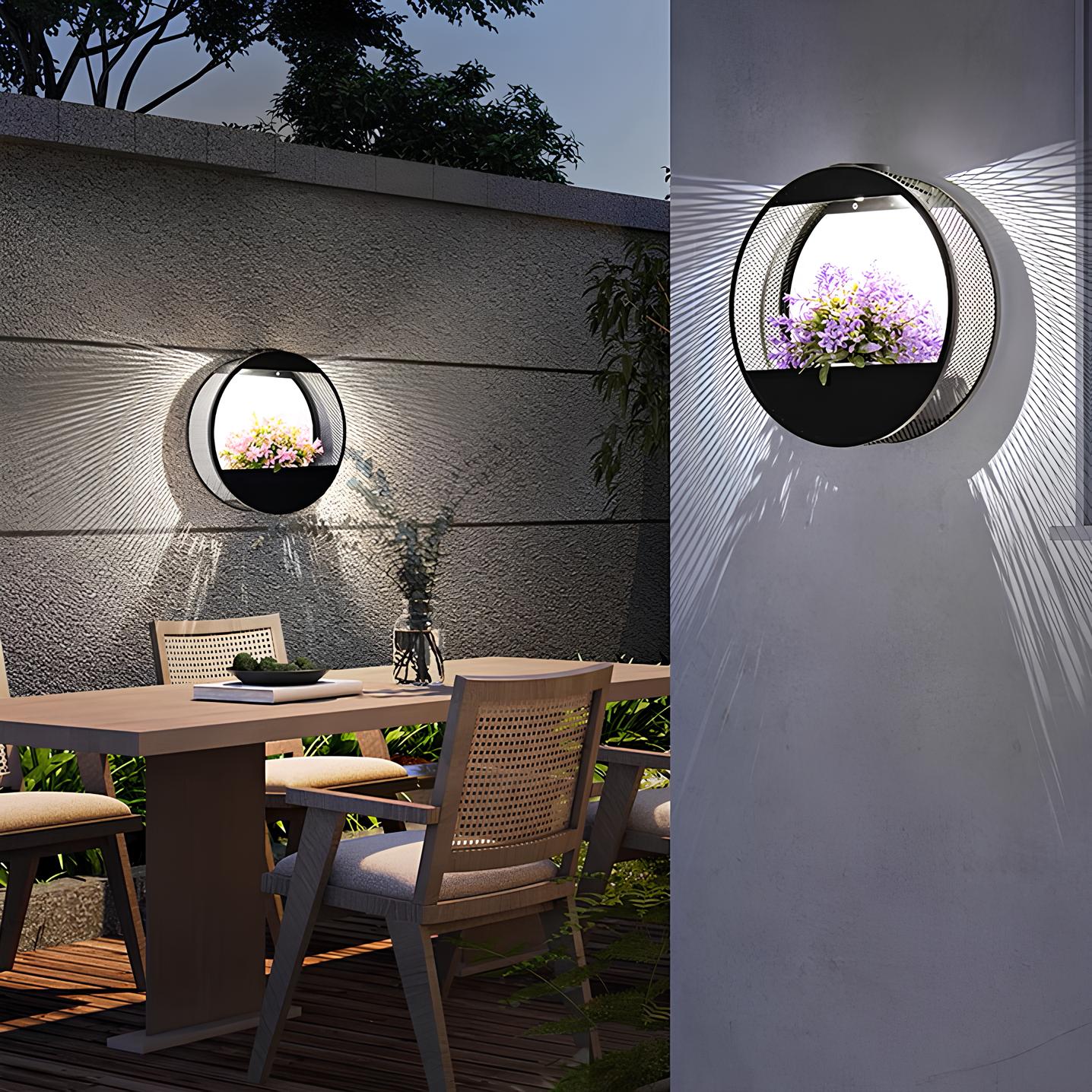 Lampa Zewnętrzna ścienna z doniczką i wbudowanym światłem