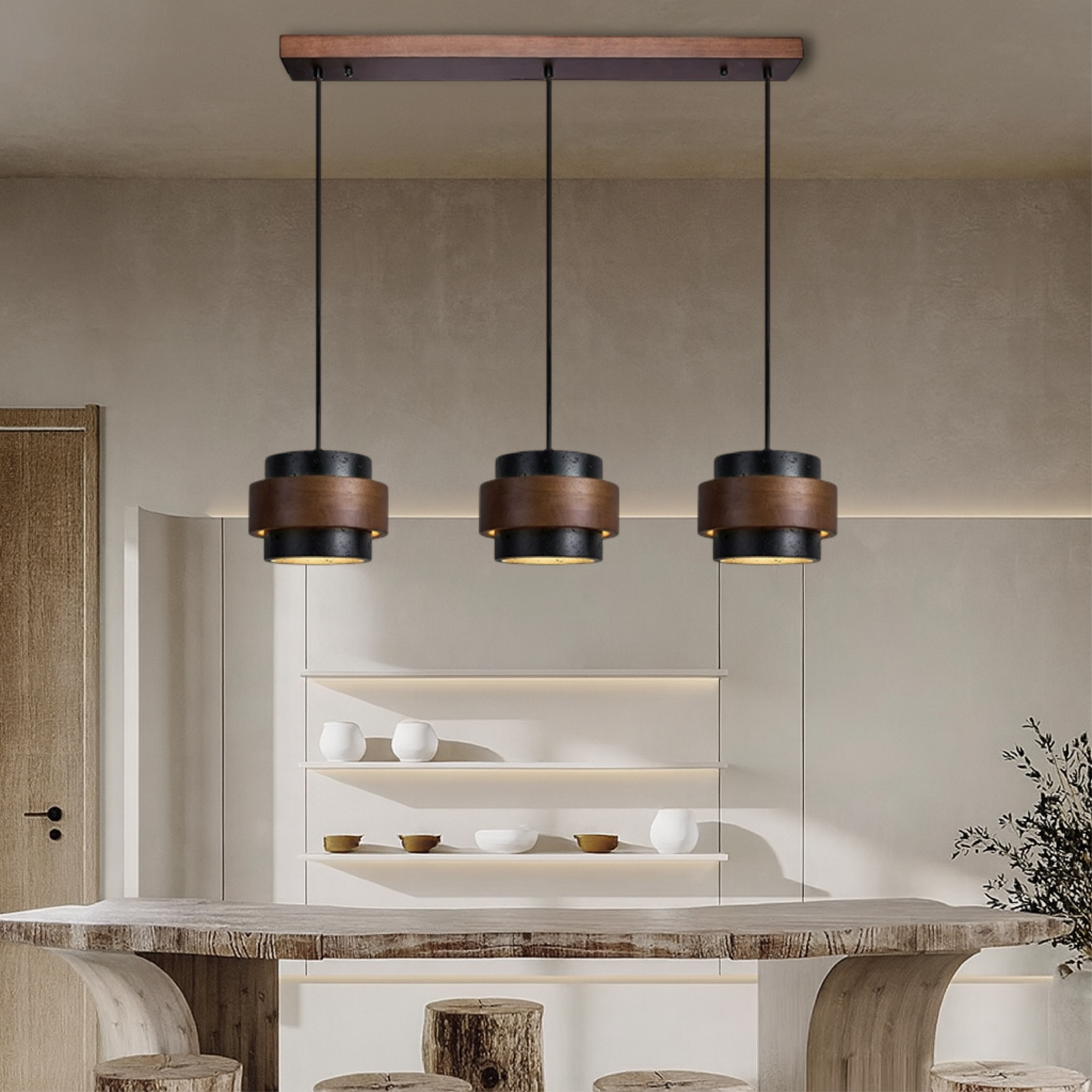 Nowoczesna lampa wisząca z czarnego trawertynu z trzema głowicami