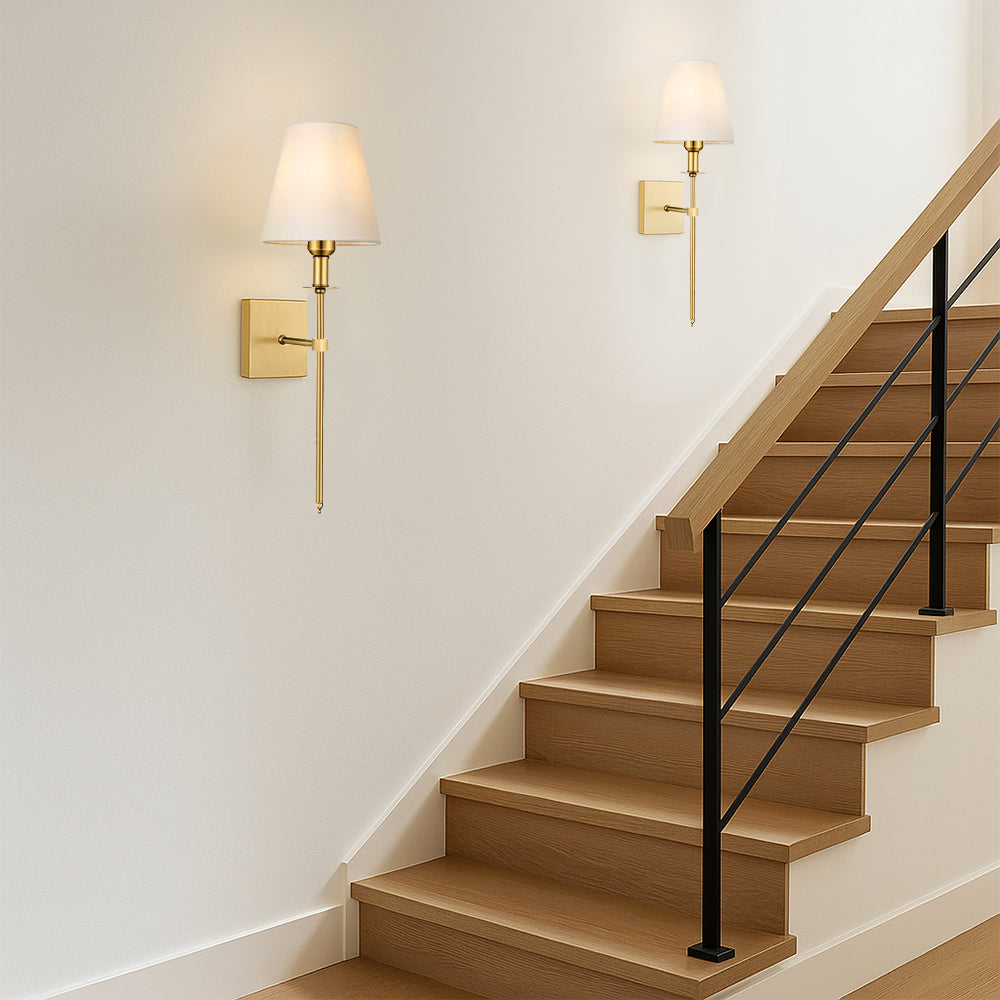 Minimalistyczna przewodowa lampa ścienna