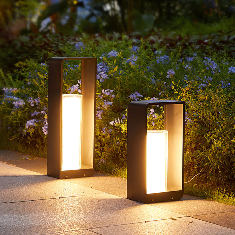 Modern freestanding solar outdoor lamp
