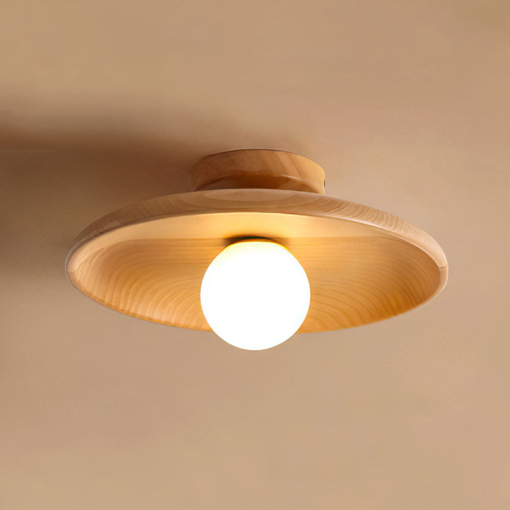 Nowoczesna lampa sufitowa z metalowym talerzem