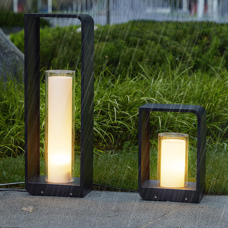 Modern freestanding solar outdoor lamp