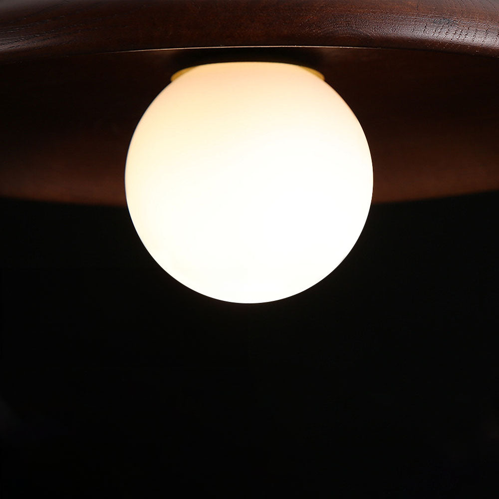Nowoczesna lampa sufitowa z metalowym talerzem