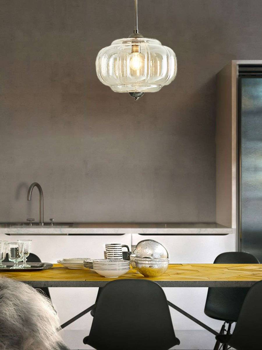 Klasyczna lampa wisząca w kształcie dyni szklana półpłaska