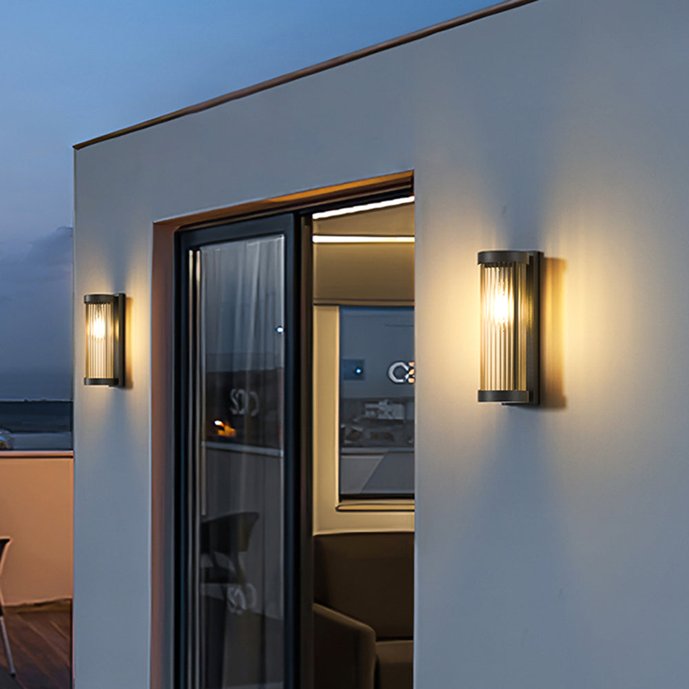 Buiten LED-zonne-energie wandlamp met lichtuitstraling omhoog en omlaag