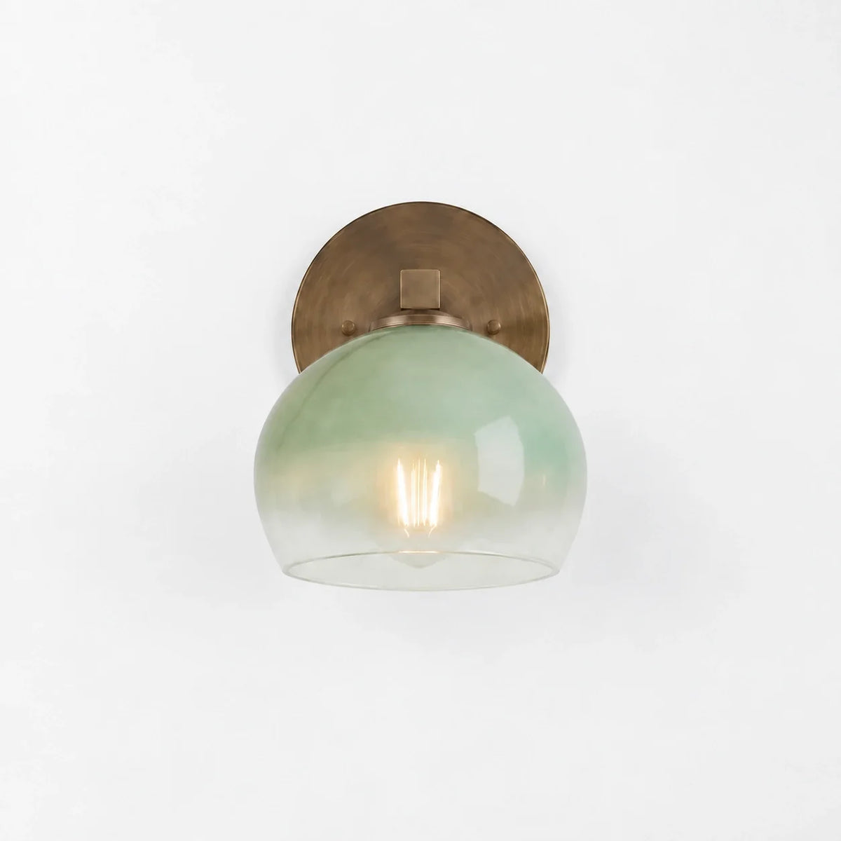 Moderne glazen badkamerwandlamp
