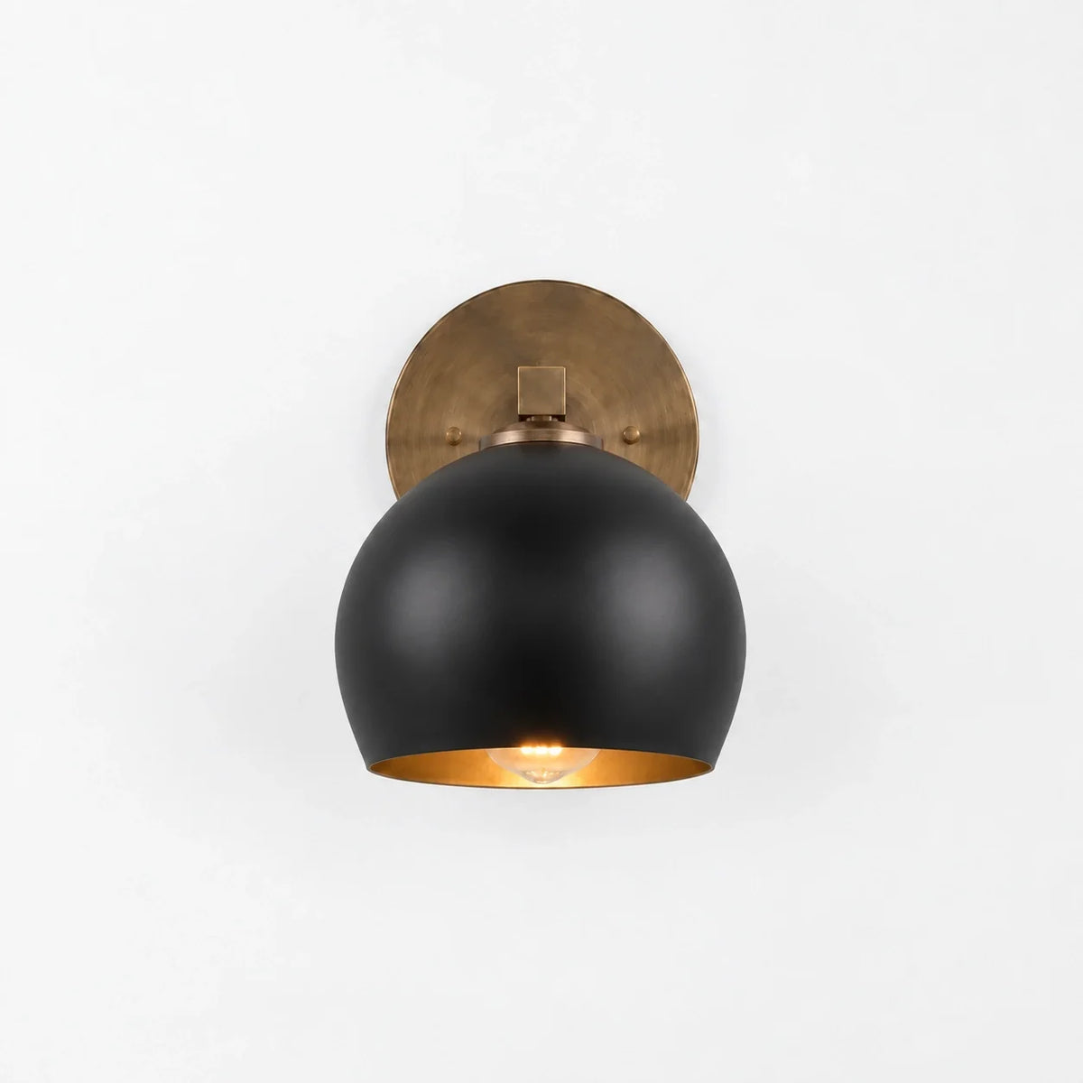 Moderne glazen badkamerwandlamp