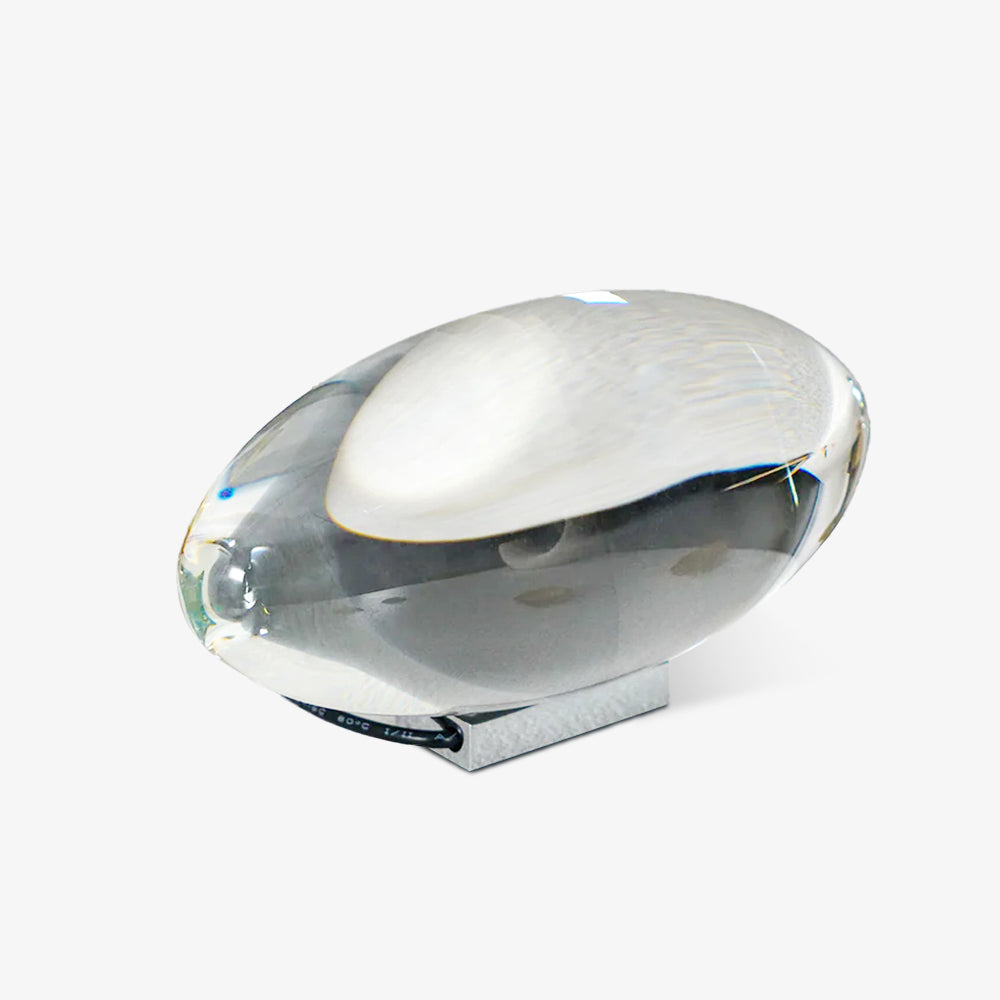 Kryształowa lampa stołowa w kształcie oka