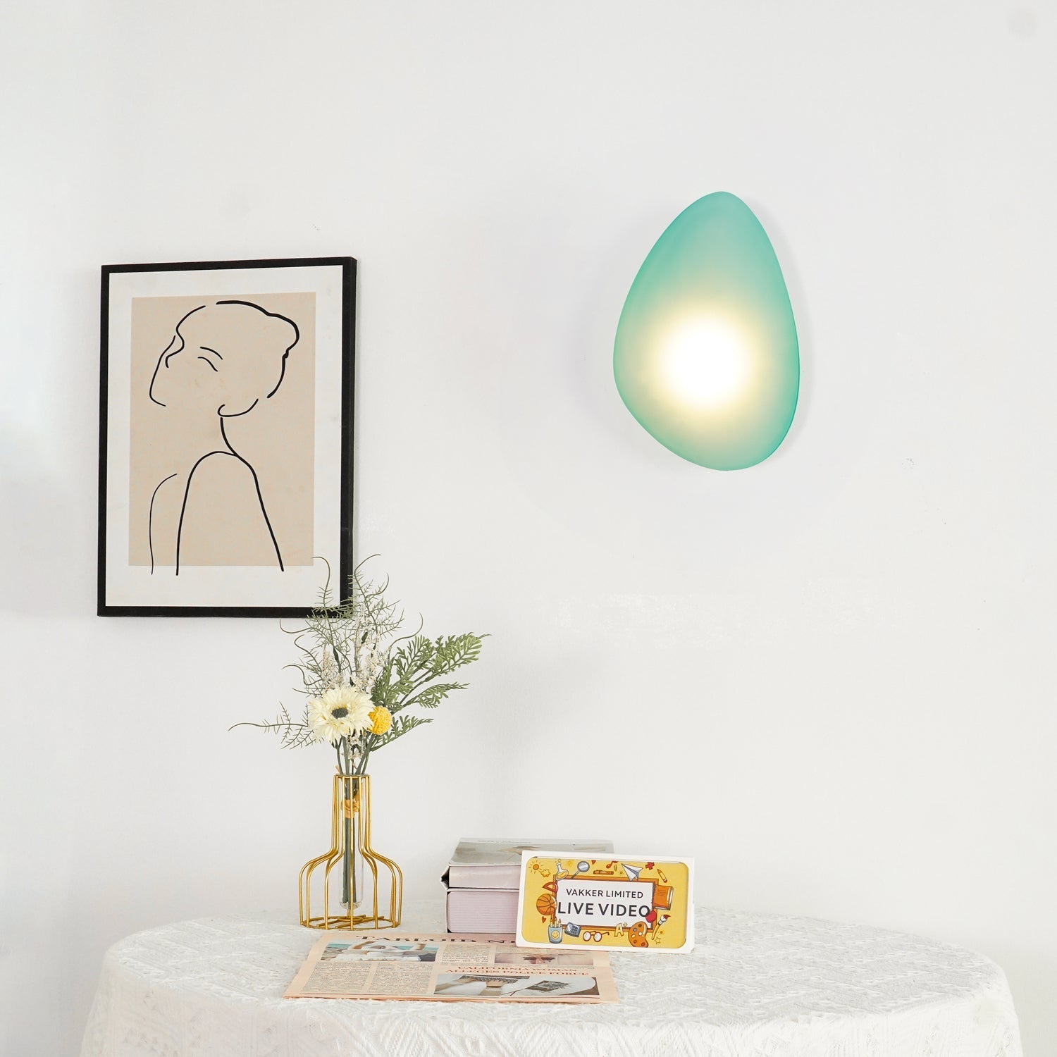 LED-wandlamp met organische stenen vorm