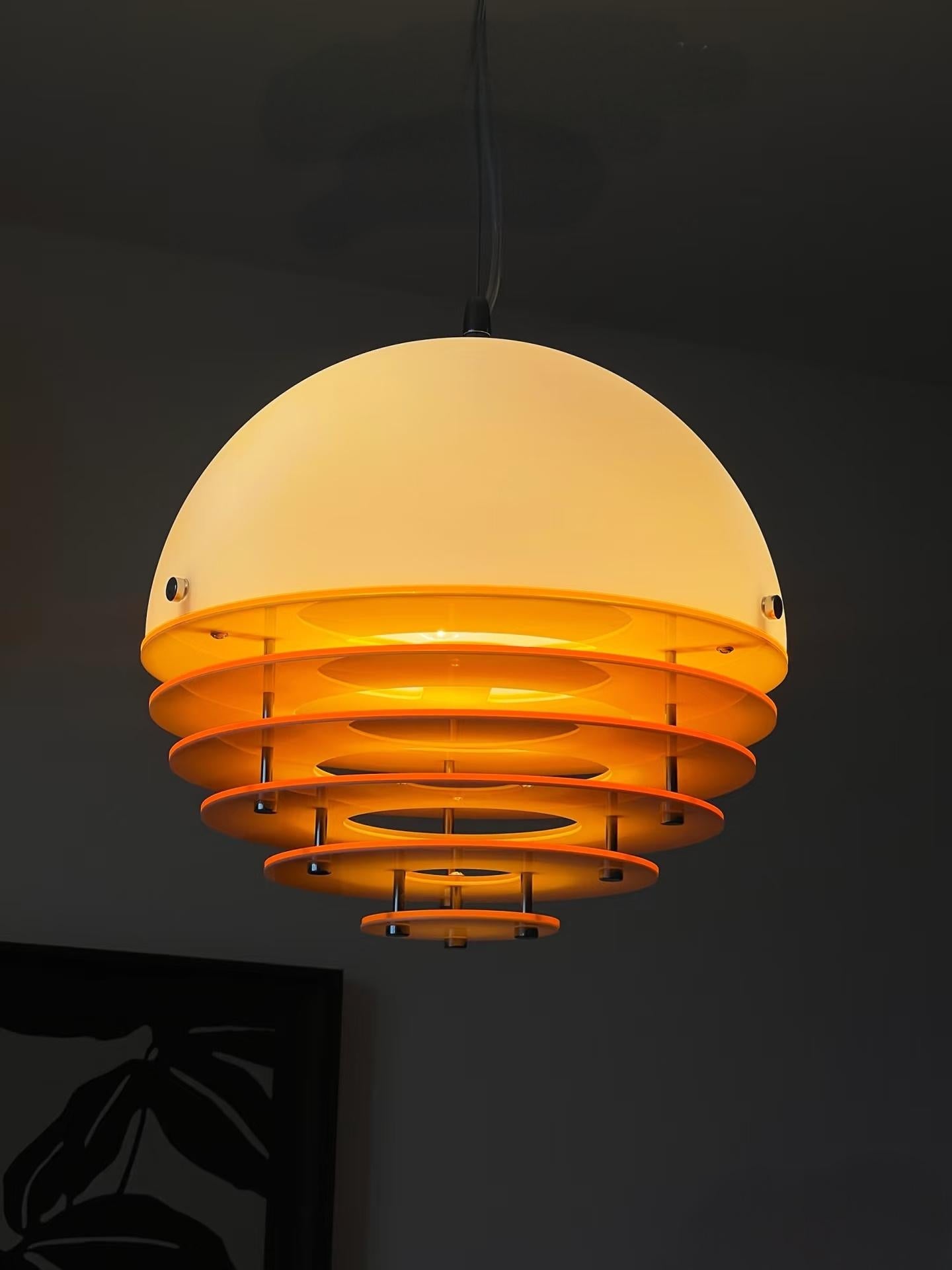 Minimalistyczna lampa wisząca Sunset Bauhaus