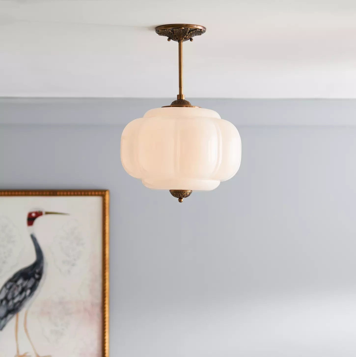 Glazen halfplafondlamp met afgeronde vorm