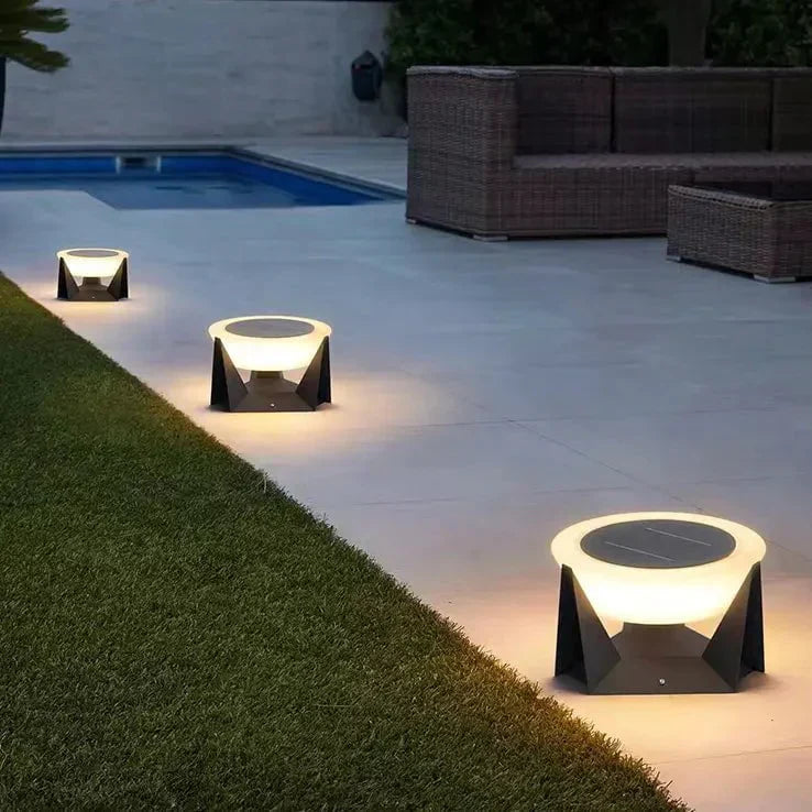 Zonne-energie buitenlampen met modern koel licht