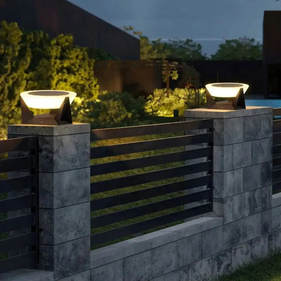 Zonne-energie buitenlampen met modern koel licht