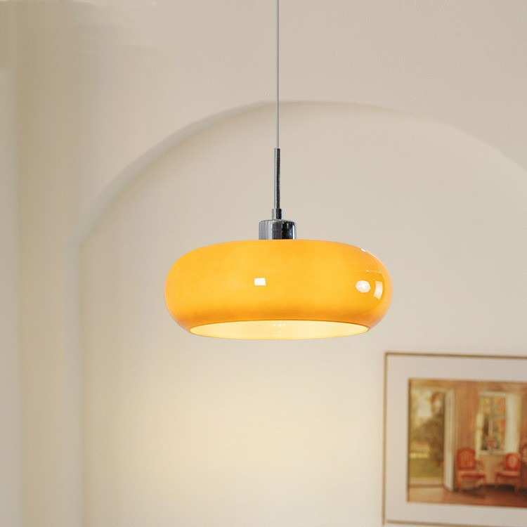 Retro szklana lampa wisząca w stylu Bauhaus