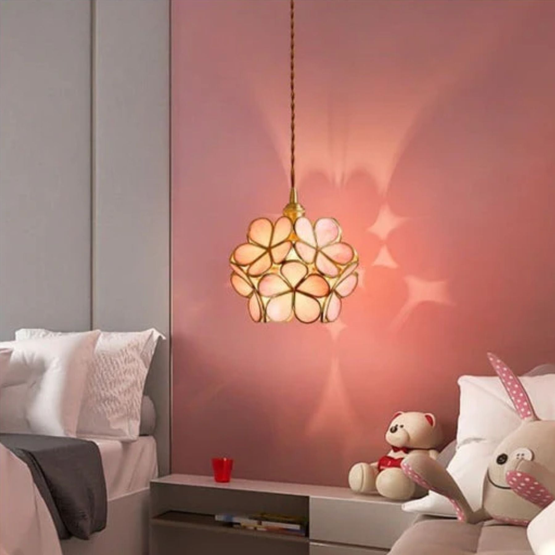 LED flower pendant lamp