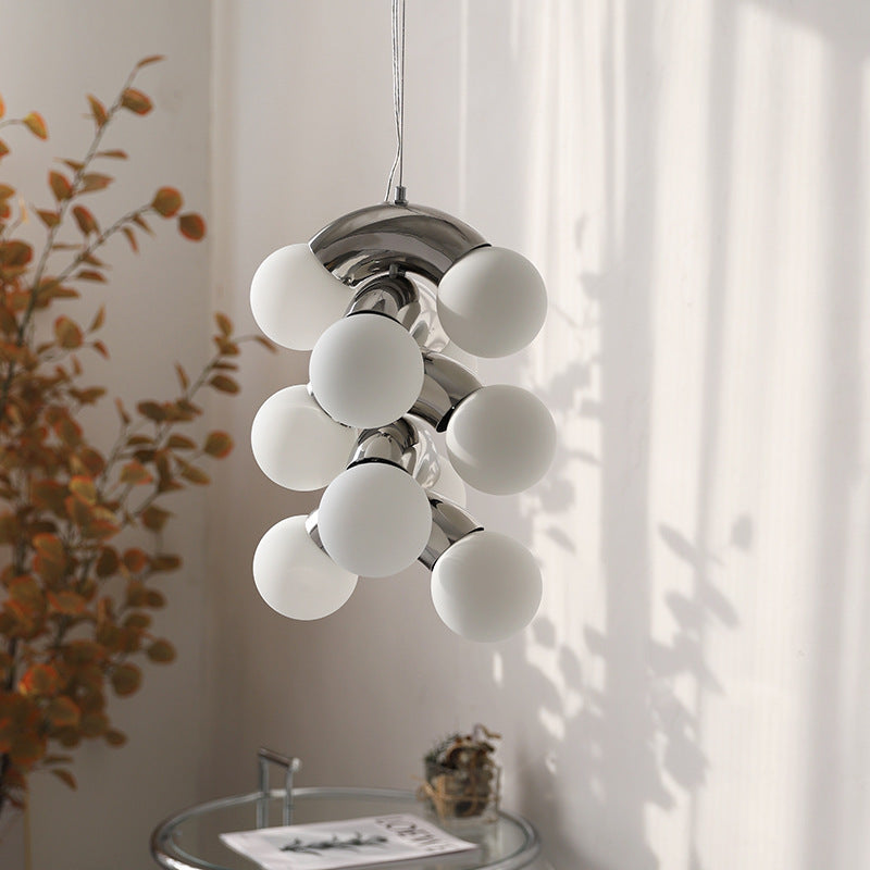 Nowoczesna lampa wisząca w stylu Bauhaus