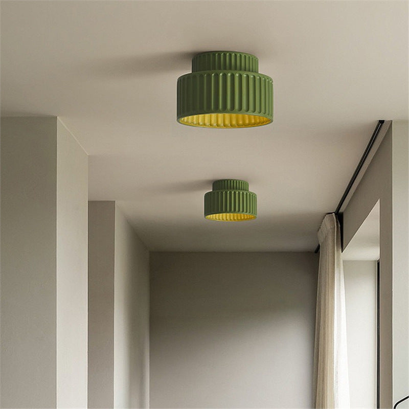 Minimalistyczna ceramiczna lampa sufitowa