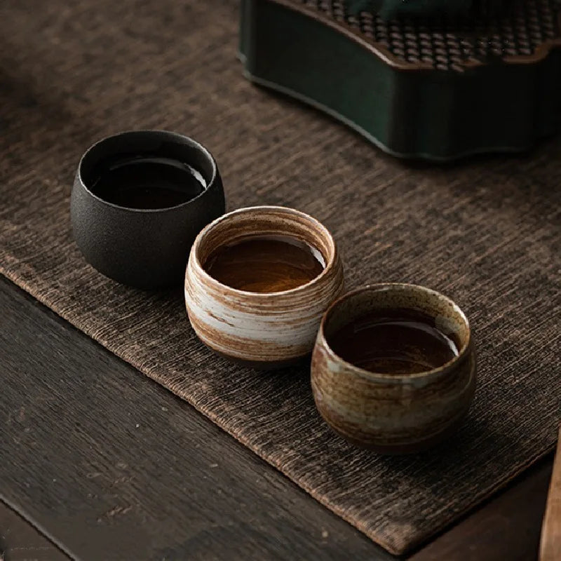 Keramische espresso- en theekopjes