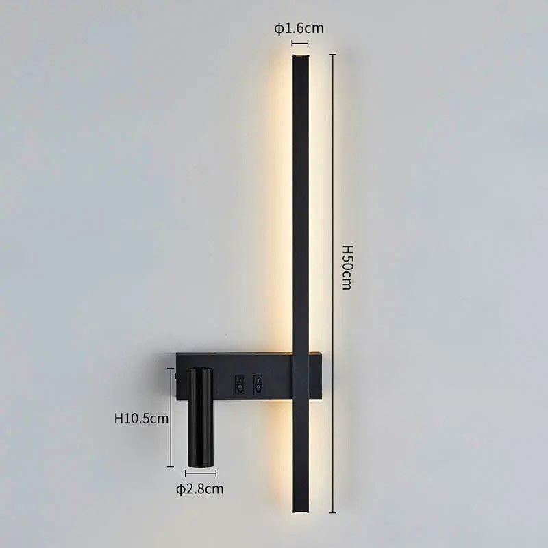 Lampa ścienna z pionową listwą i regulowanym reflektorem