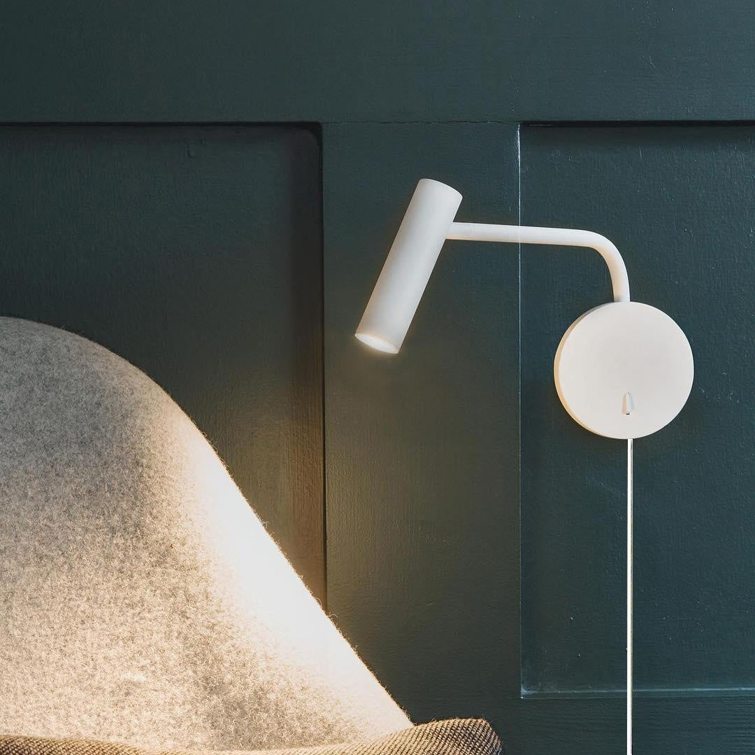 Nowoczesna lampa ścienna z regulowanym ramieniem LED 10