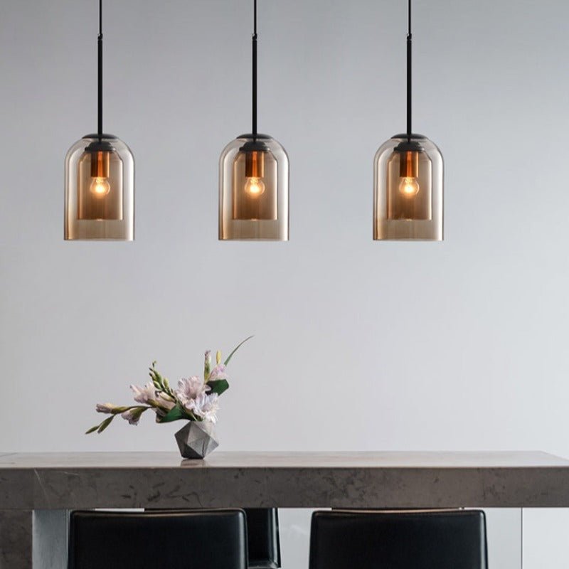 Szklana lampa wisząca Bauhaus z przydymionym kloszem