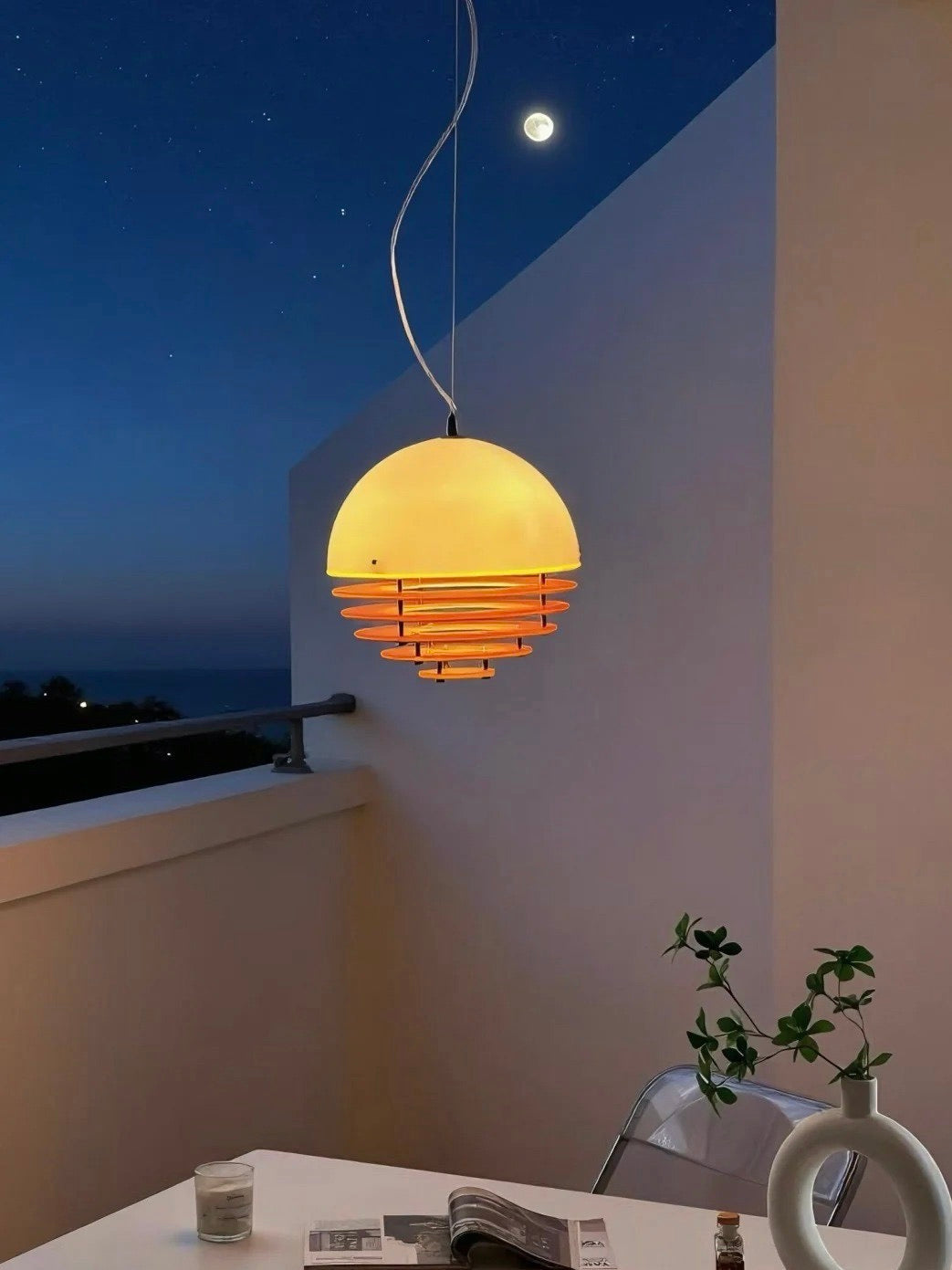 Minimalistyczna lampa wisząca Sunset Bauhaus