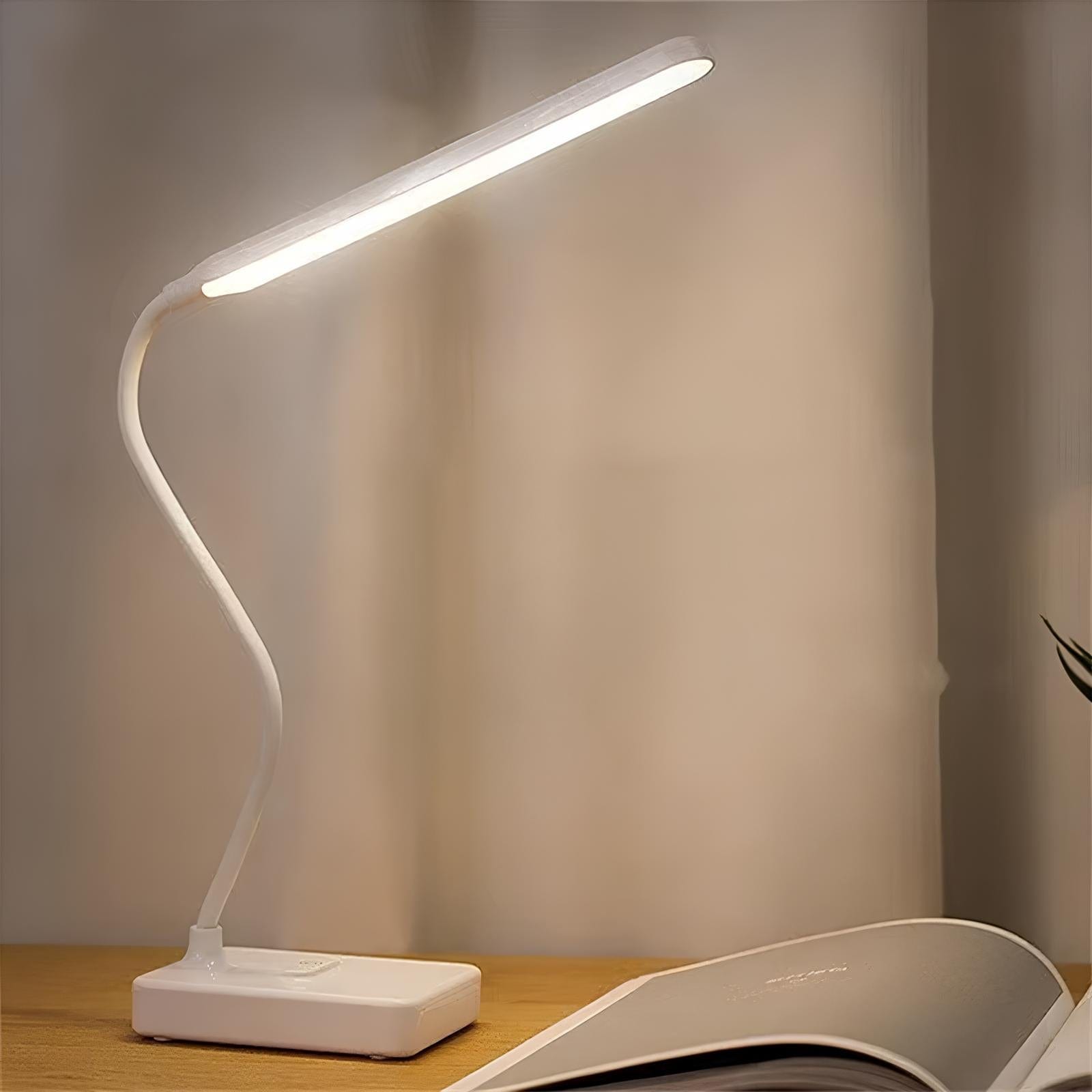 Biurkowe oświetlenie LED z regulowanym ramieniem i ładowaniem USB